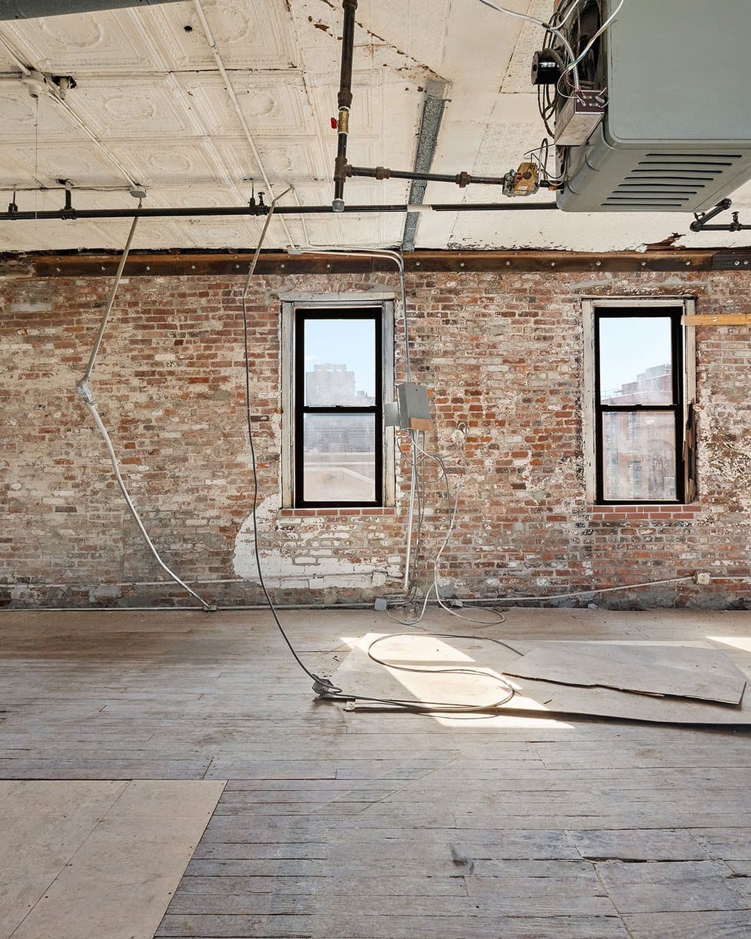 223 East 2nd Street — photo 12
