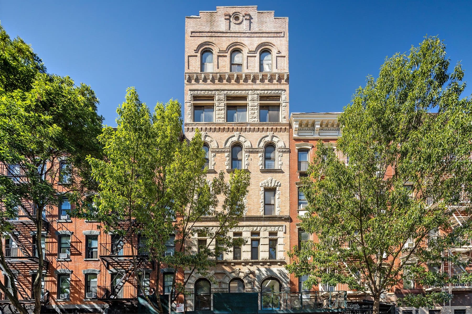 223 East 2nd Street — photo 1