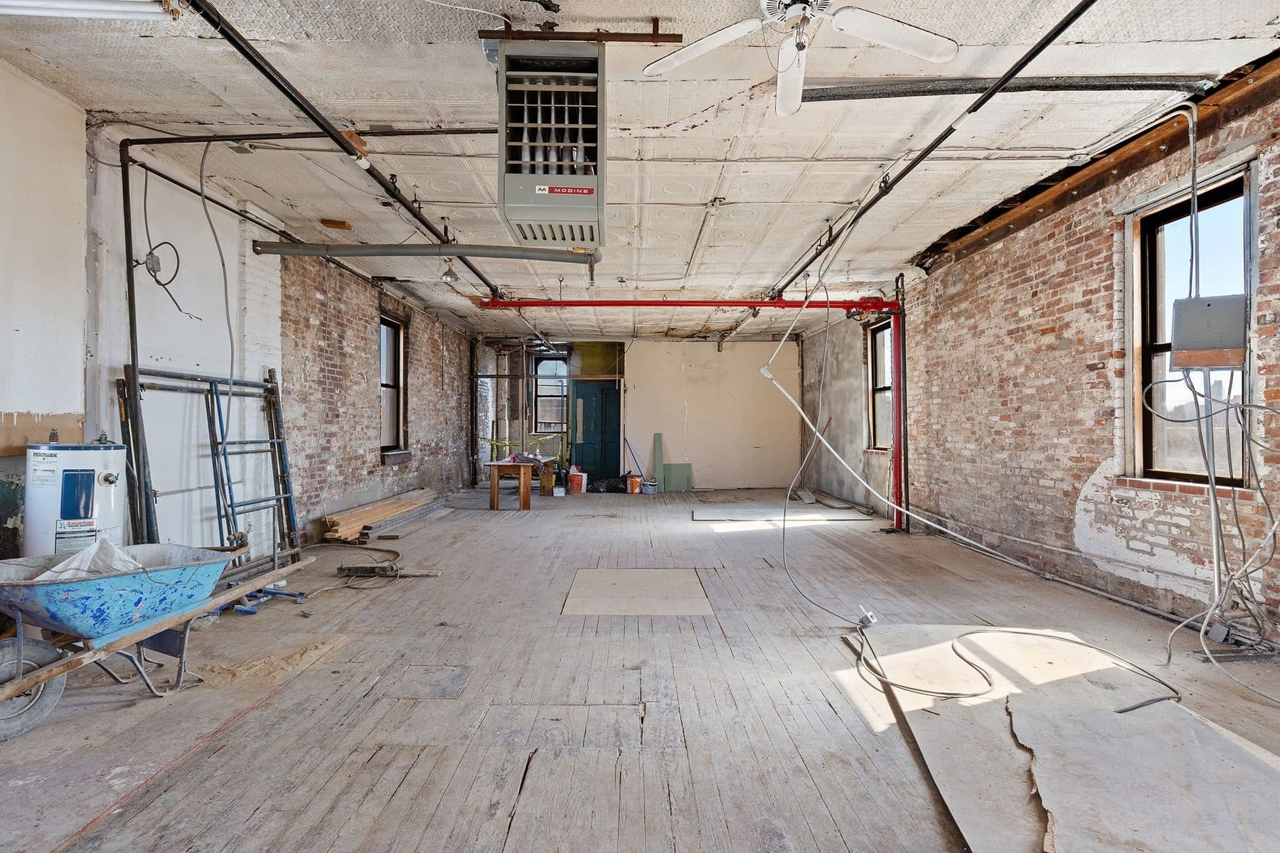 223 East 2nd Street — photo 3