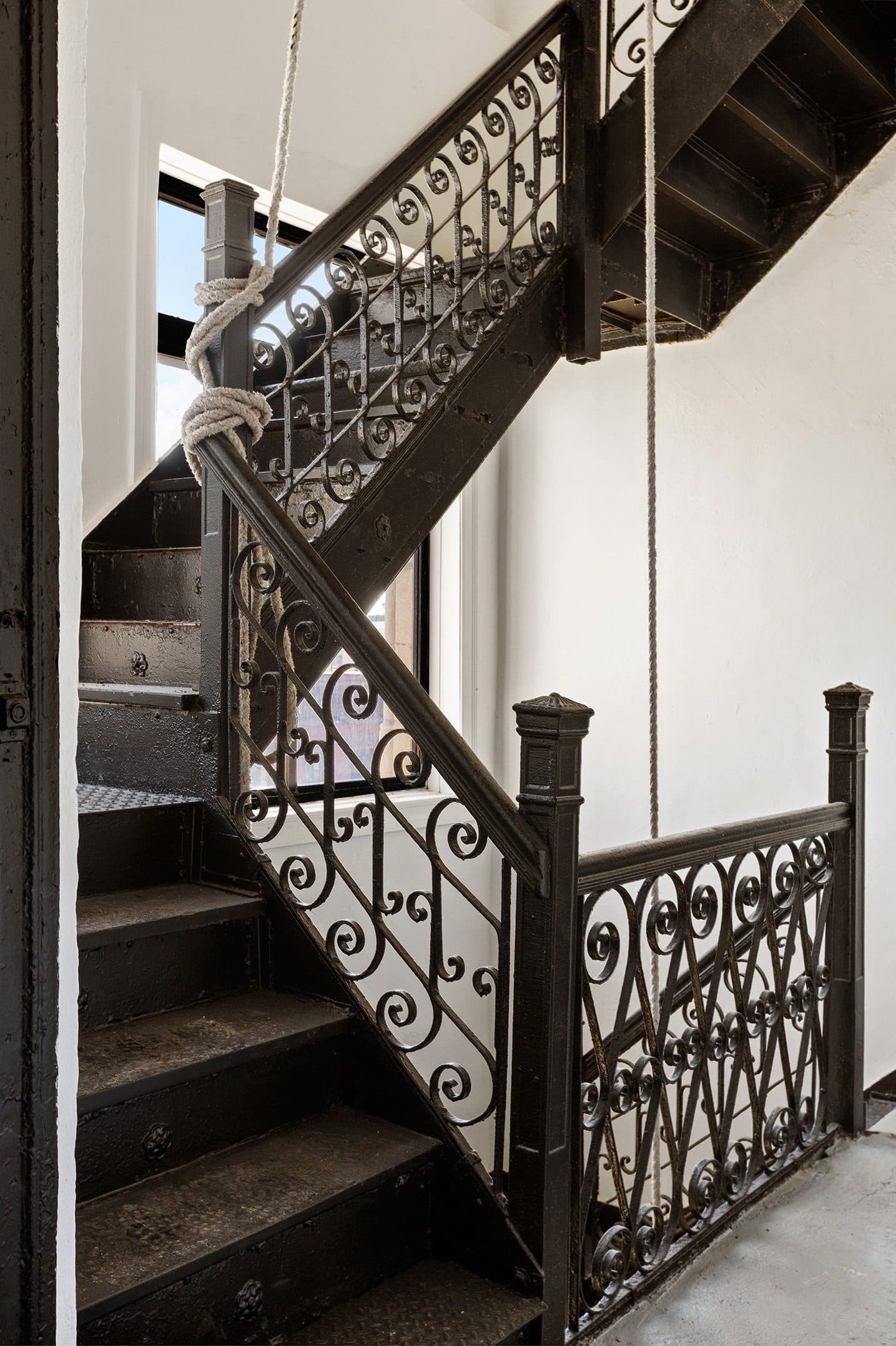 223 East 2nd Street — photo 10