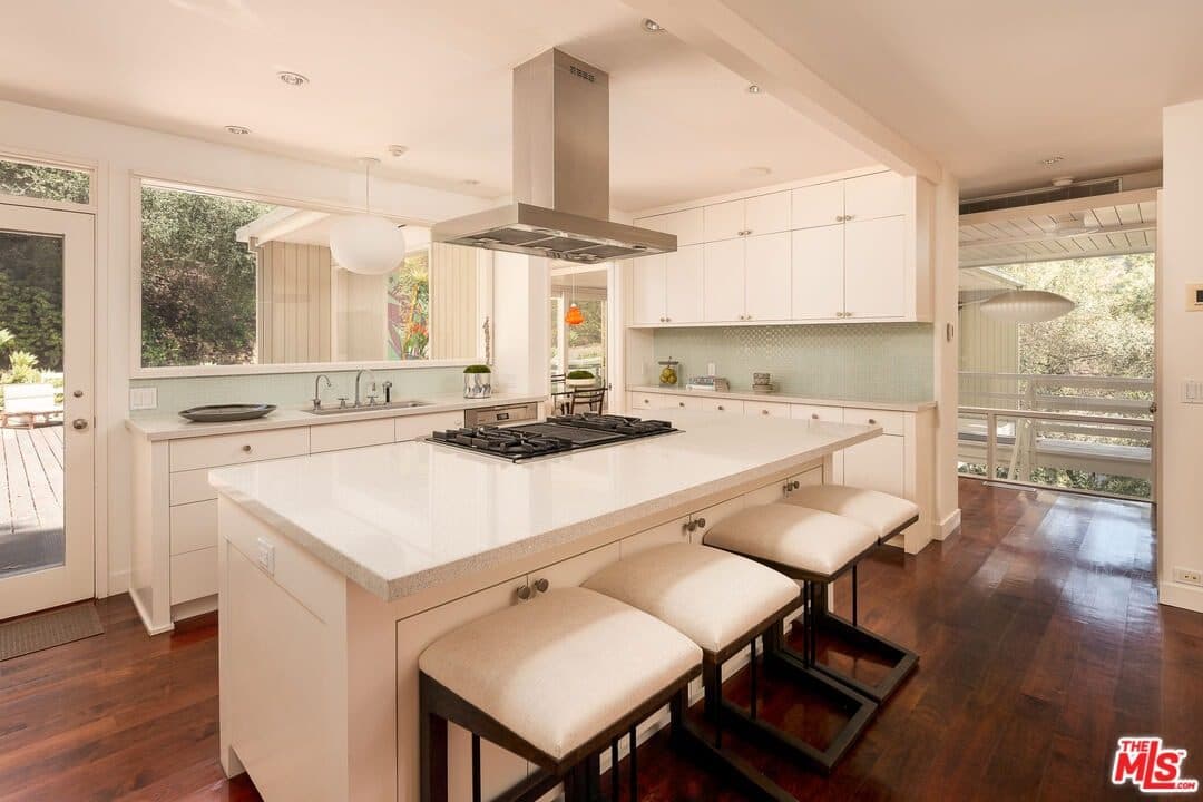 2275 Bowmont Drive — photo 30