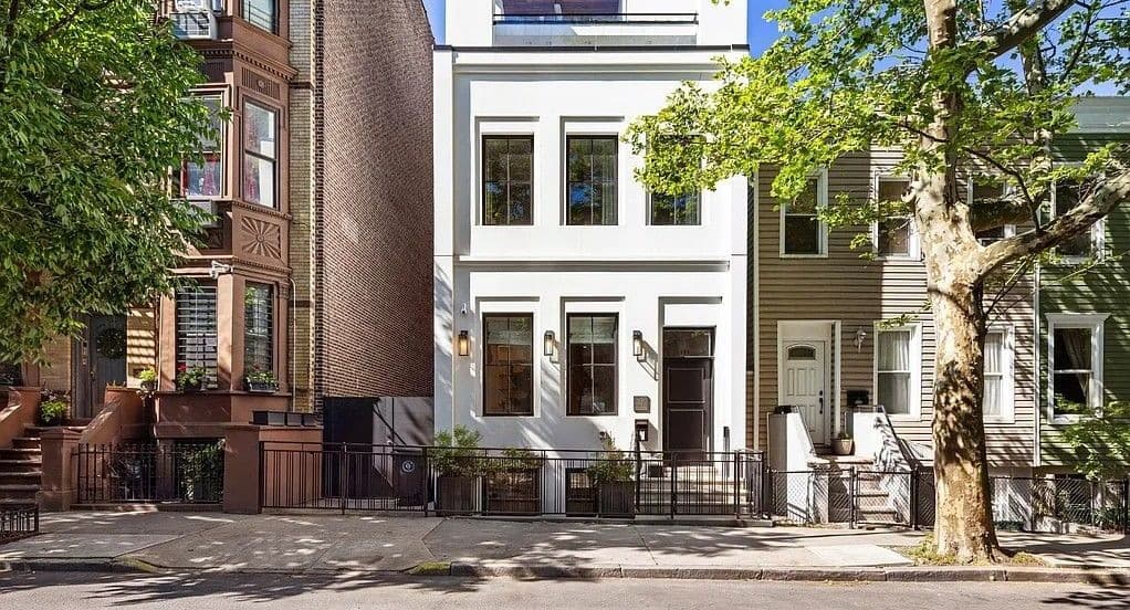 232 Eighth Street — photo 1