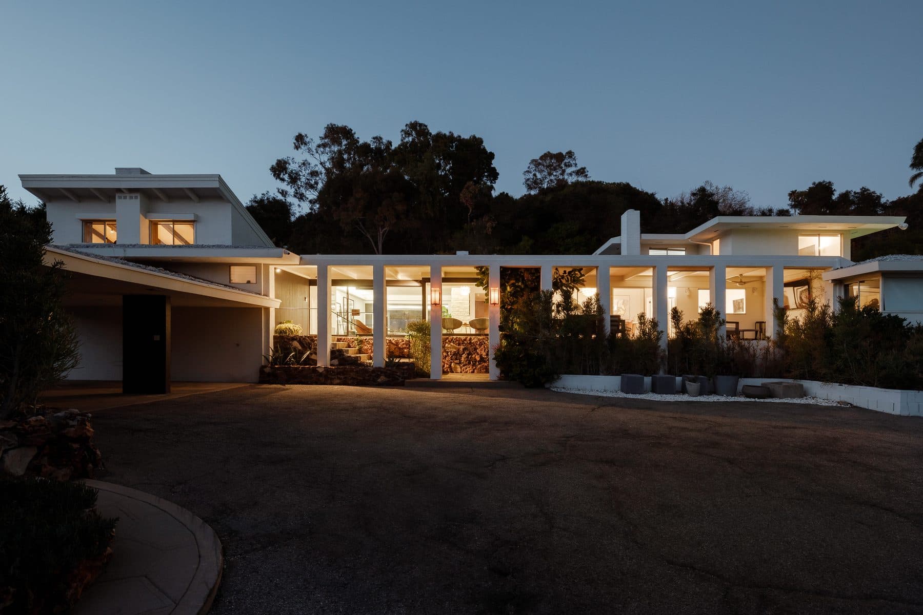 248 N Glenroy Avenue — photo 37
