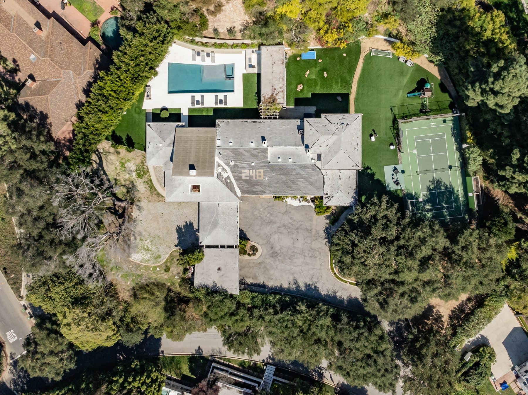 248 N Glenroy Avenue — photo 45