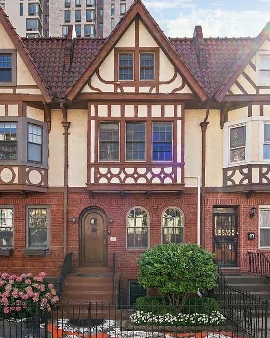 25 Chester Court