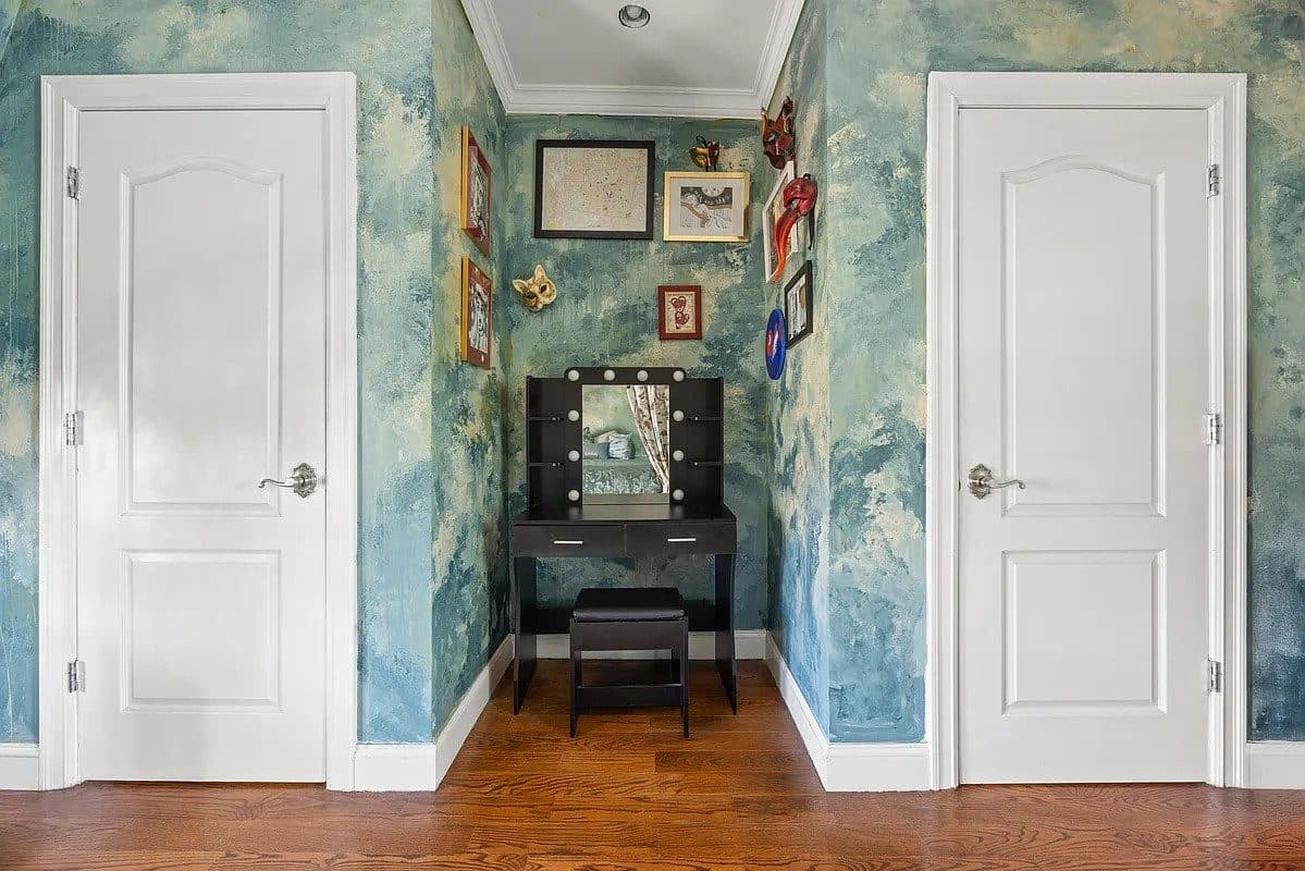 25 Chester Court — photo 10