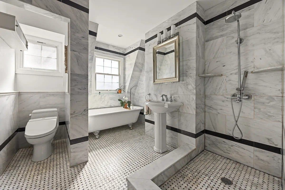 25 Chester Court — photo 15