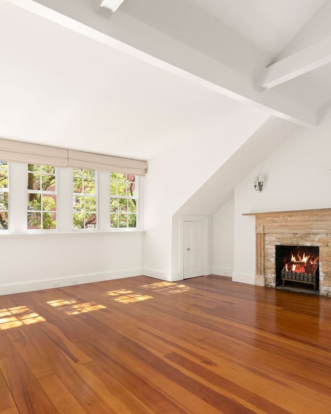 25 Vandam Street — photo 9