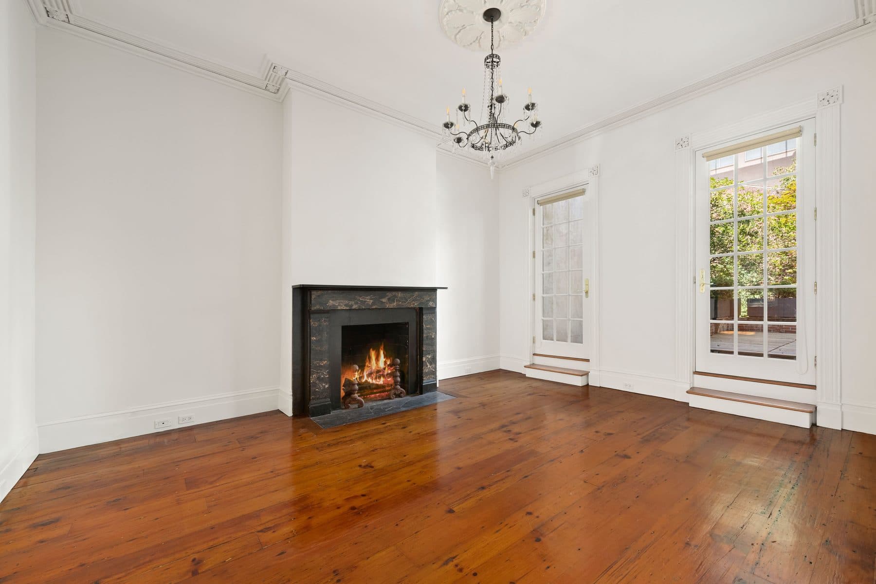 25 Vandam Street — photo 6
