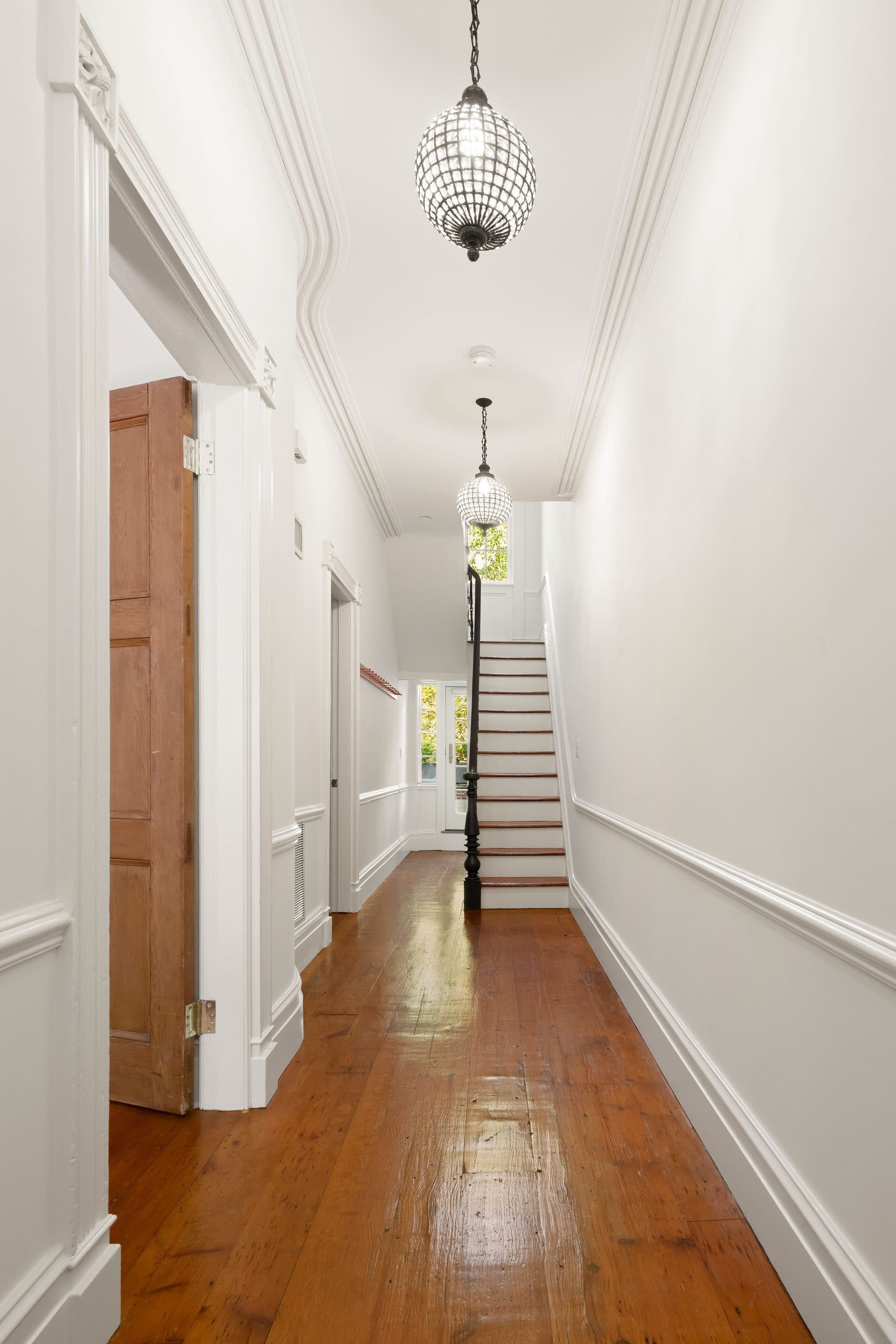 25 Vandam Street — photo 10