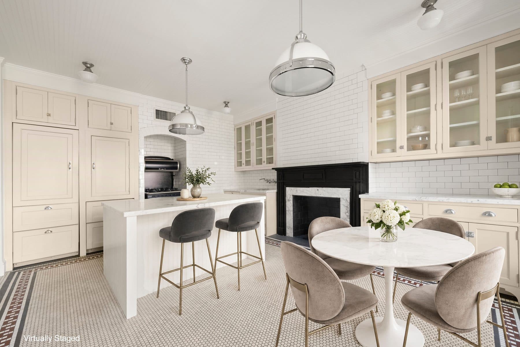 25 Vandam Street — photo 12
