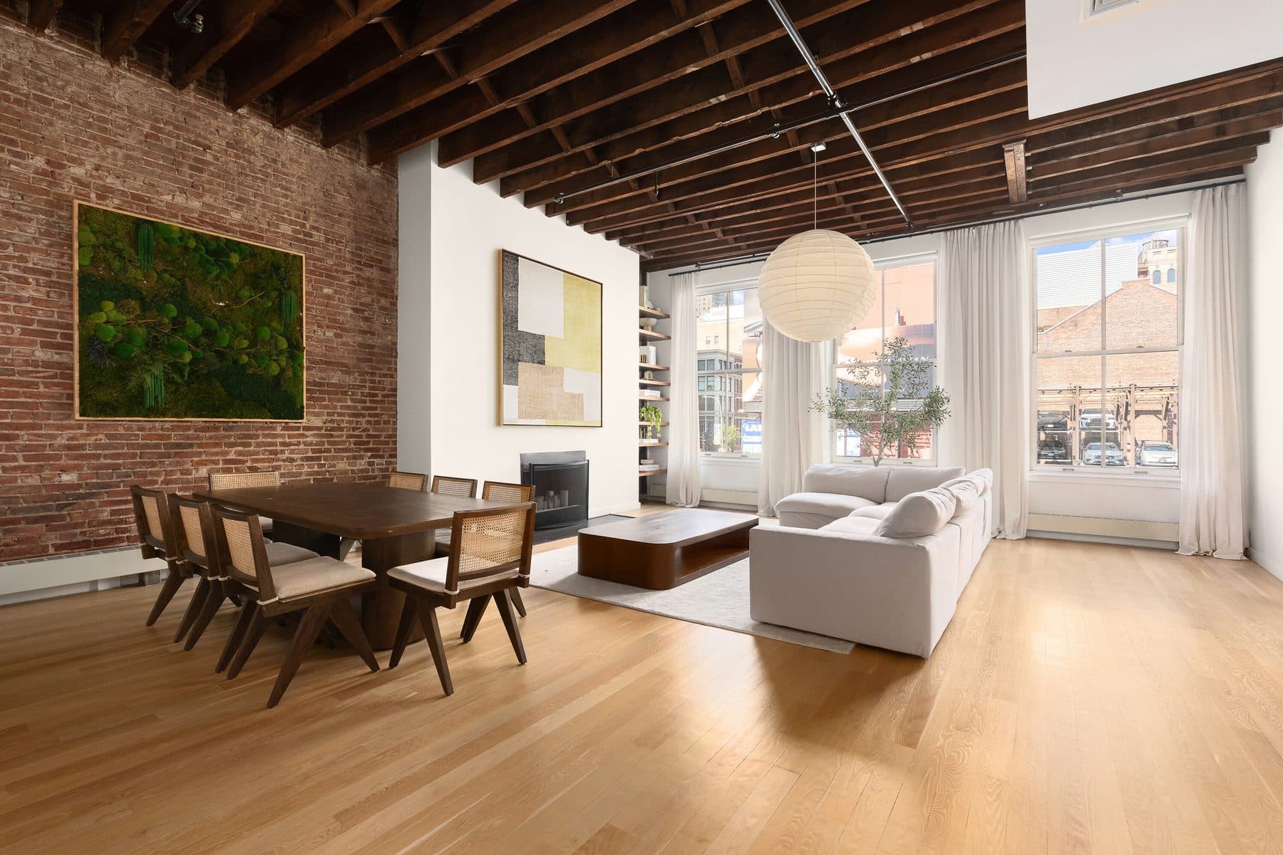27 Great Jones Street — photo 1
