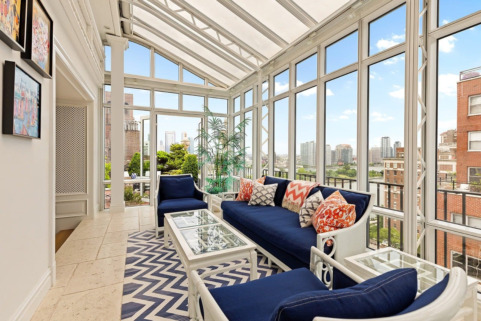 30 Sutton Place — photo 6