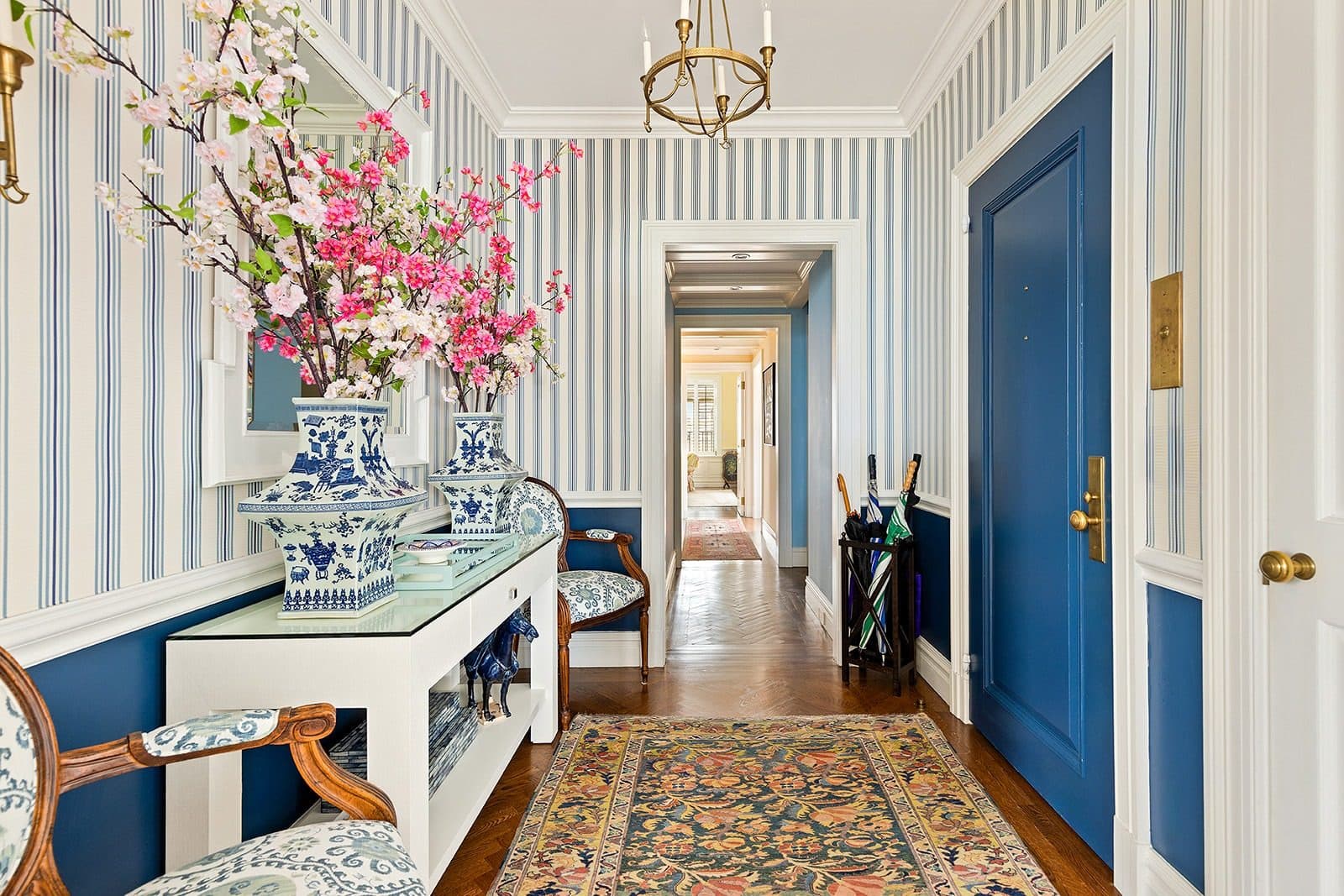 30 Sutton Place — photo 7