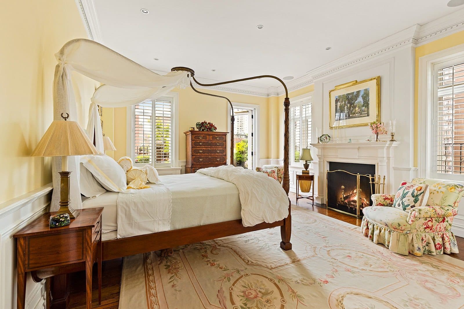 30 Sutton Place — photo 8