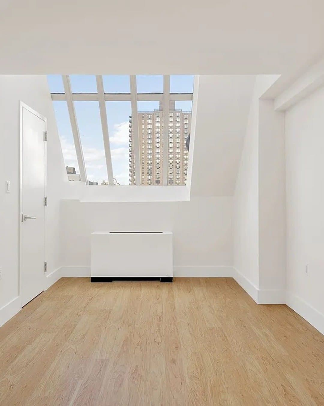 305 Second Avenue #PH1001 — photo 4