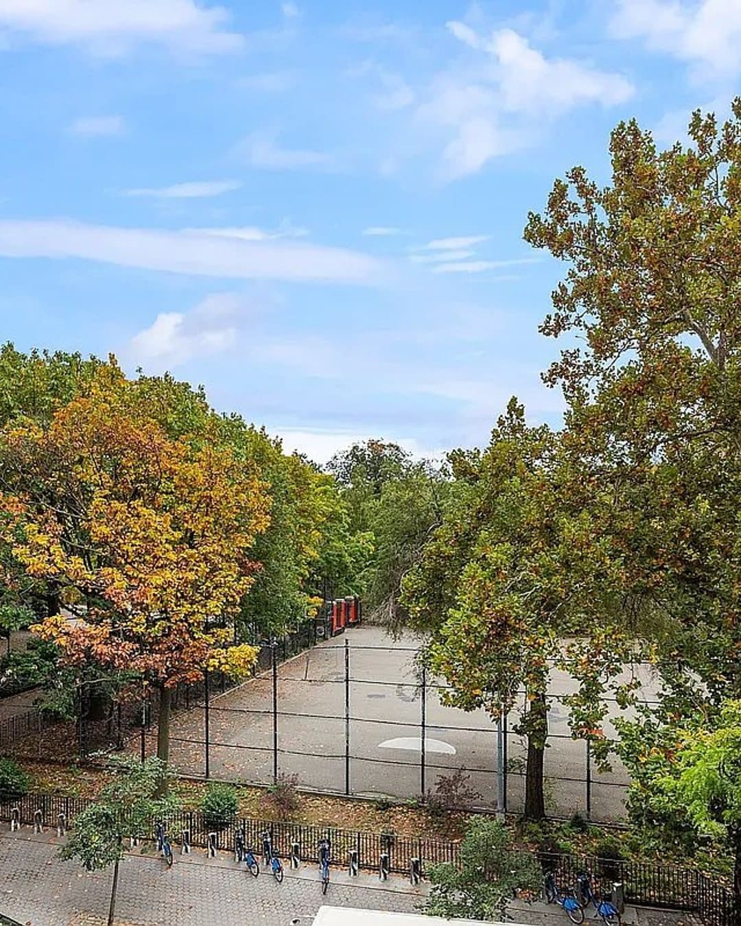 307 East 10th Street — photo 20