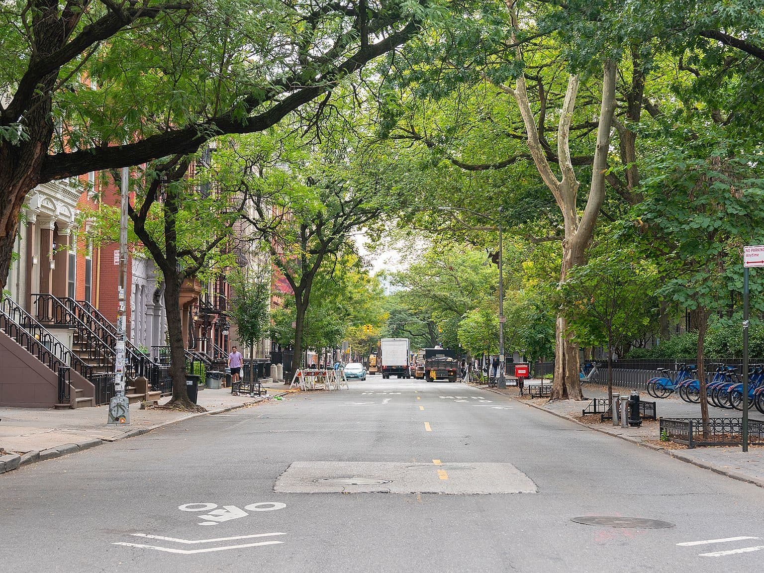 307 East 10th Street — photo 17