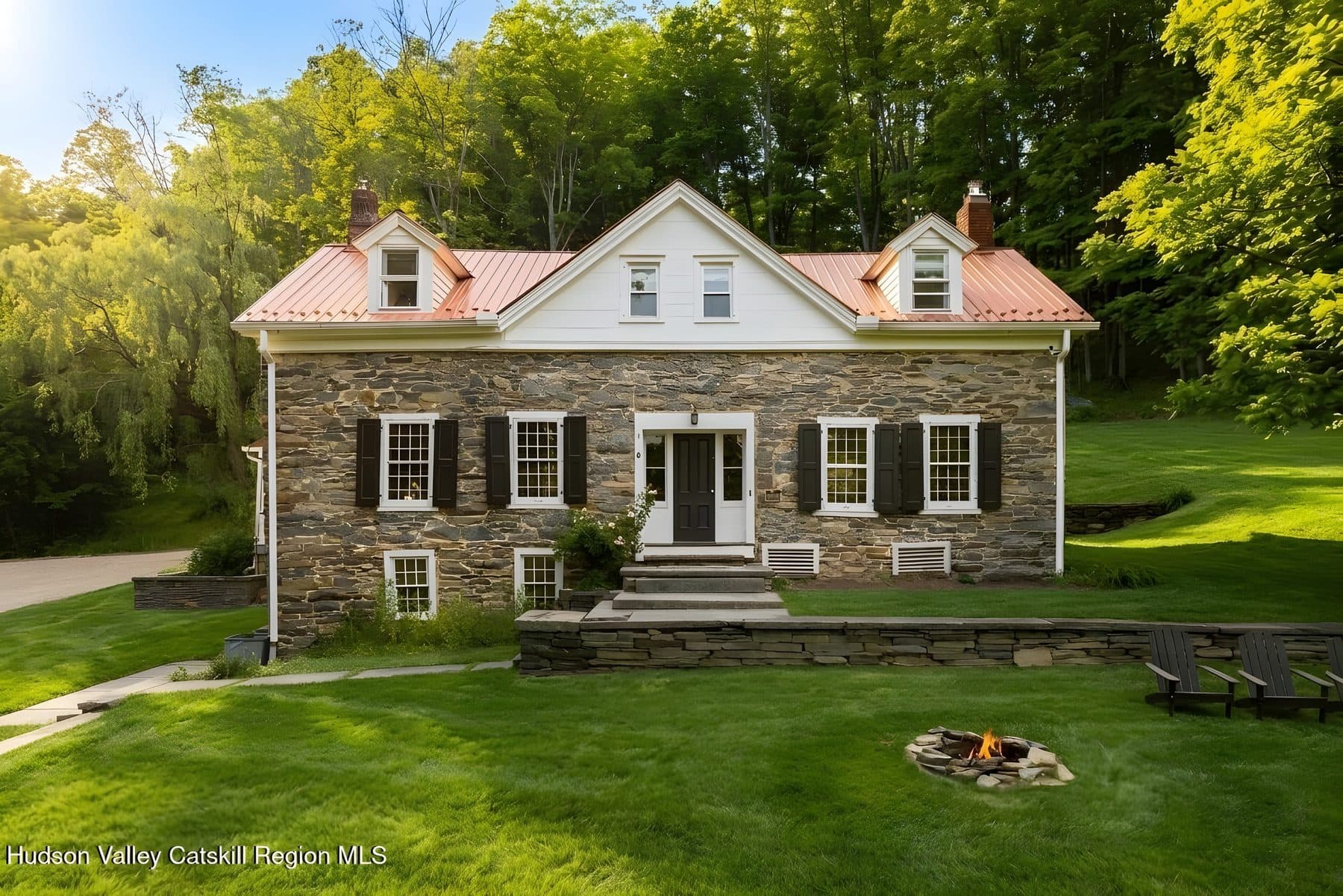 31 Upper Whitfield Road — photo 2