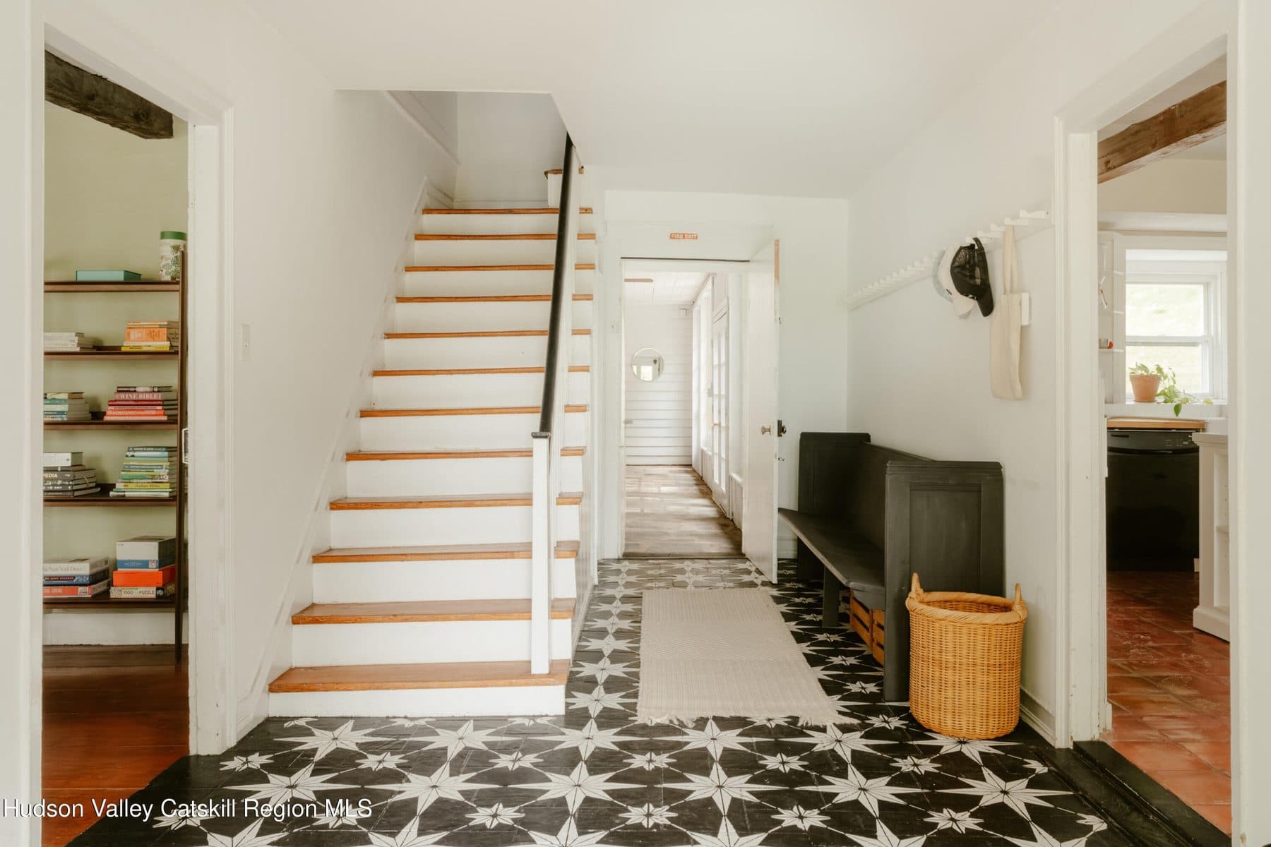 31 Upper Whitfield Road — photo 5