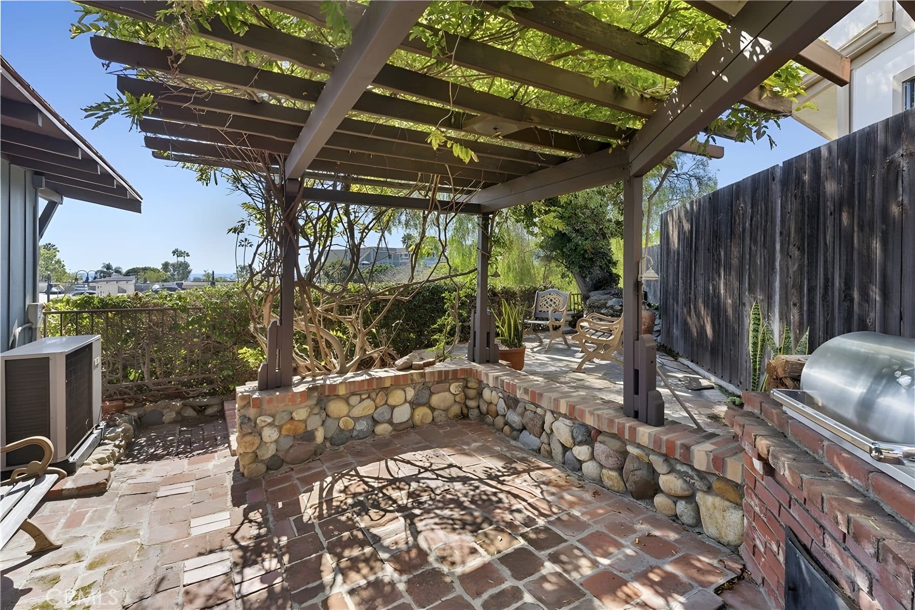 310 Hawthorne Road — photo 15