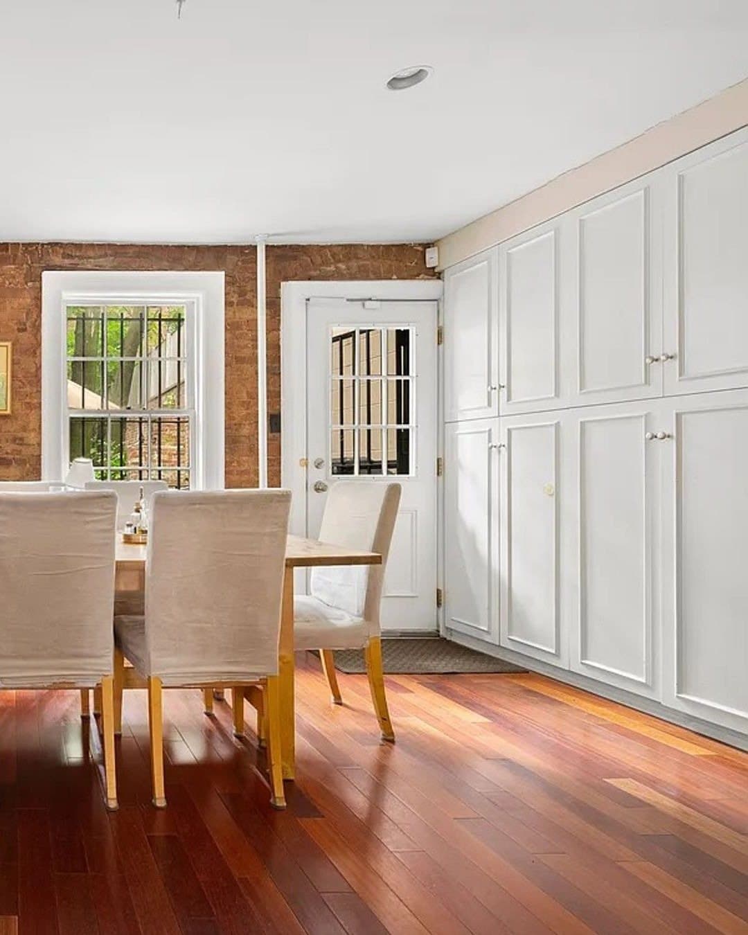 312 East 53rd Street — photo 3