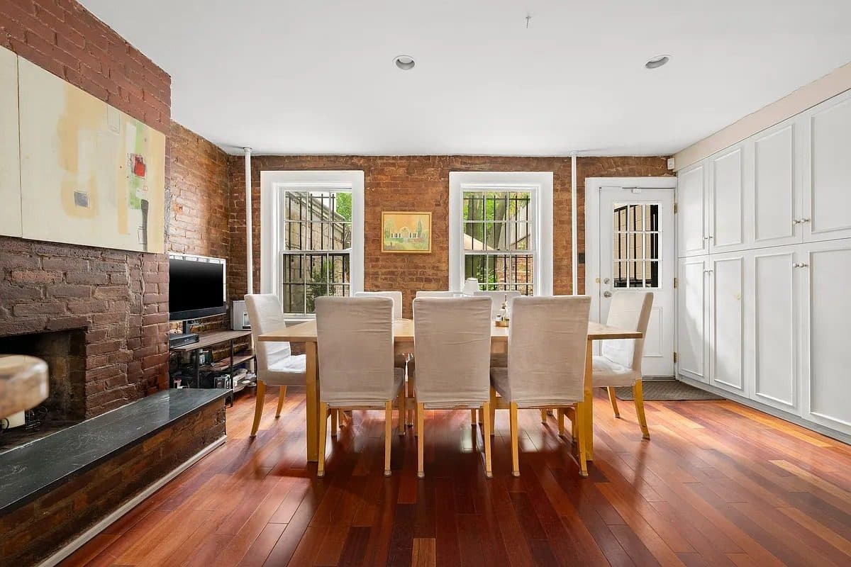 312 East 53rd Street — photo 9