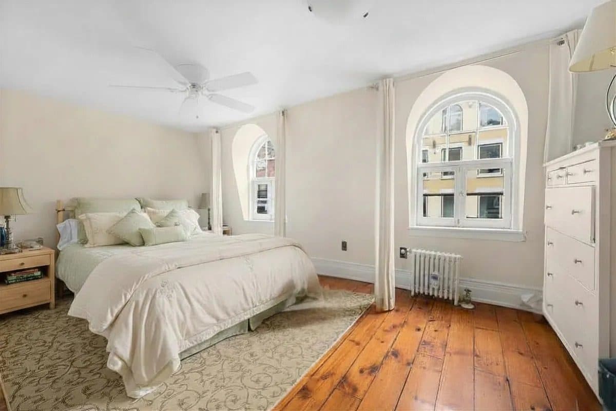 312 East 53rd Street — photo 12