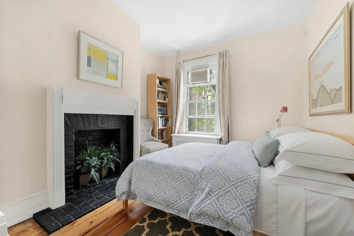 312 East 53rd Street — photo 14