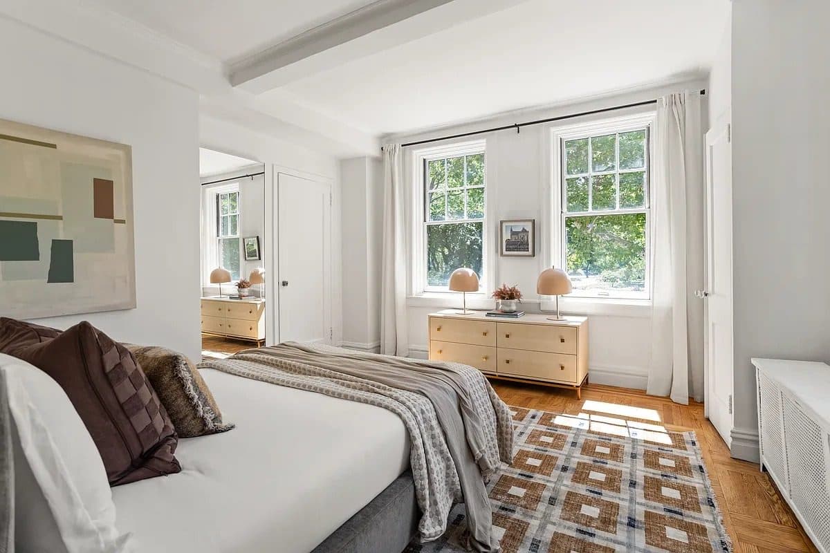 32 Washington Square West #3E — photo 9