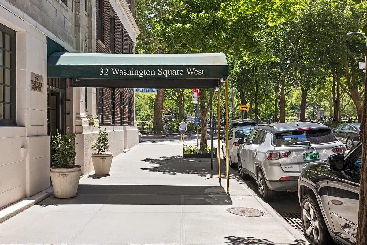 32 Washington Square West #3E — photo 13