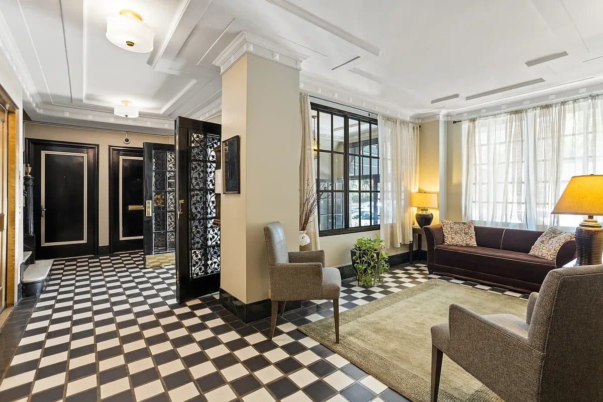 32 Washington Square West #3E — photo 14