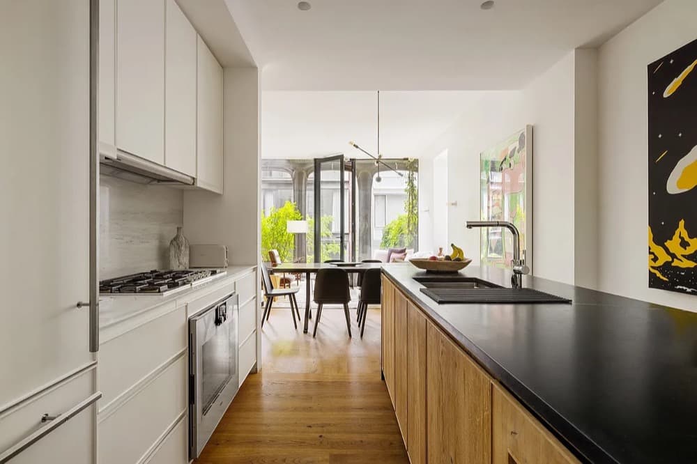 325 West Broadway #3C — photo 7