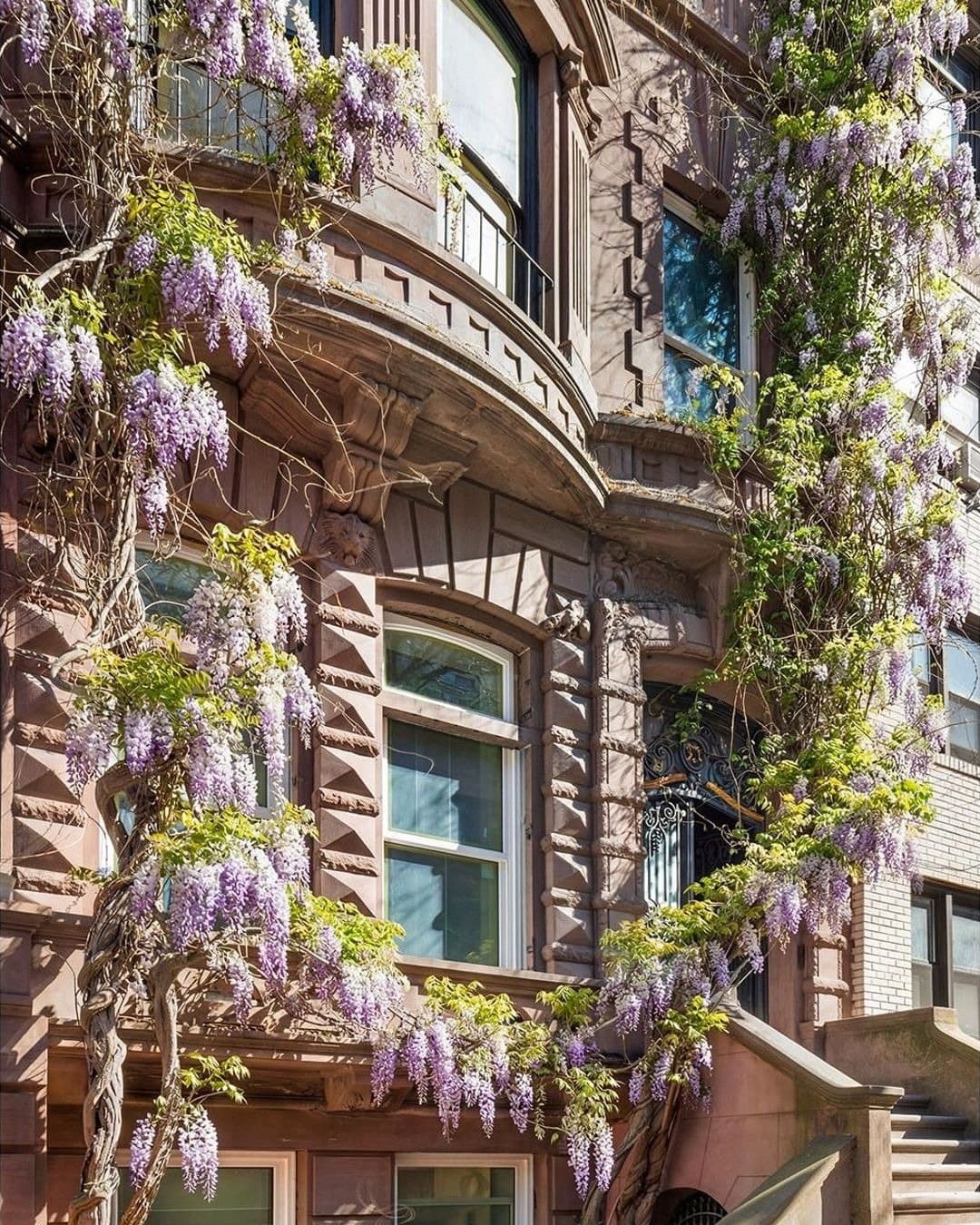 33 West 74th Street