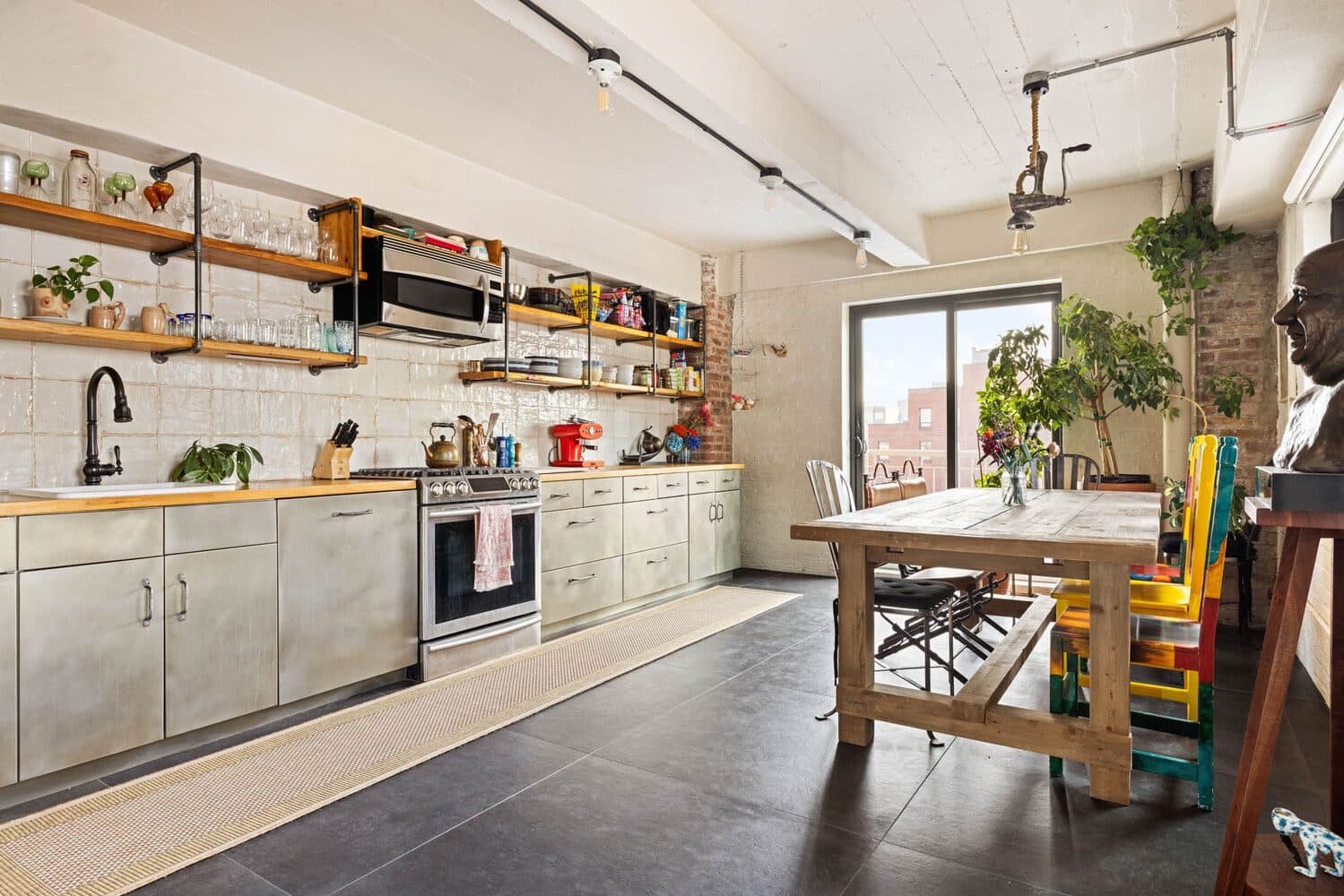 330 Wythe Avenue — photo 4