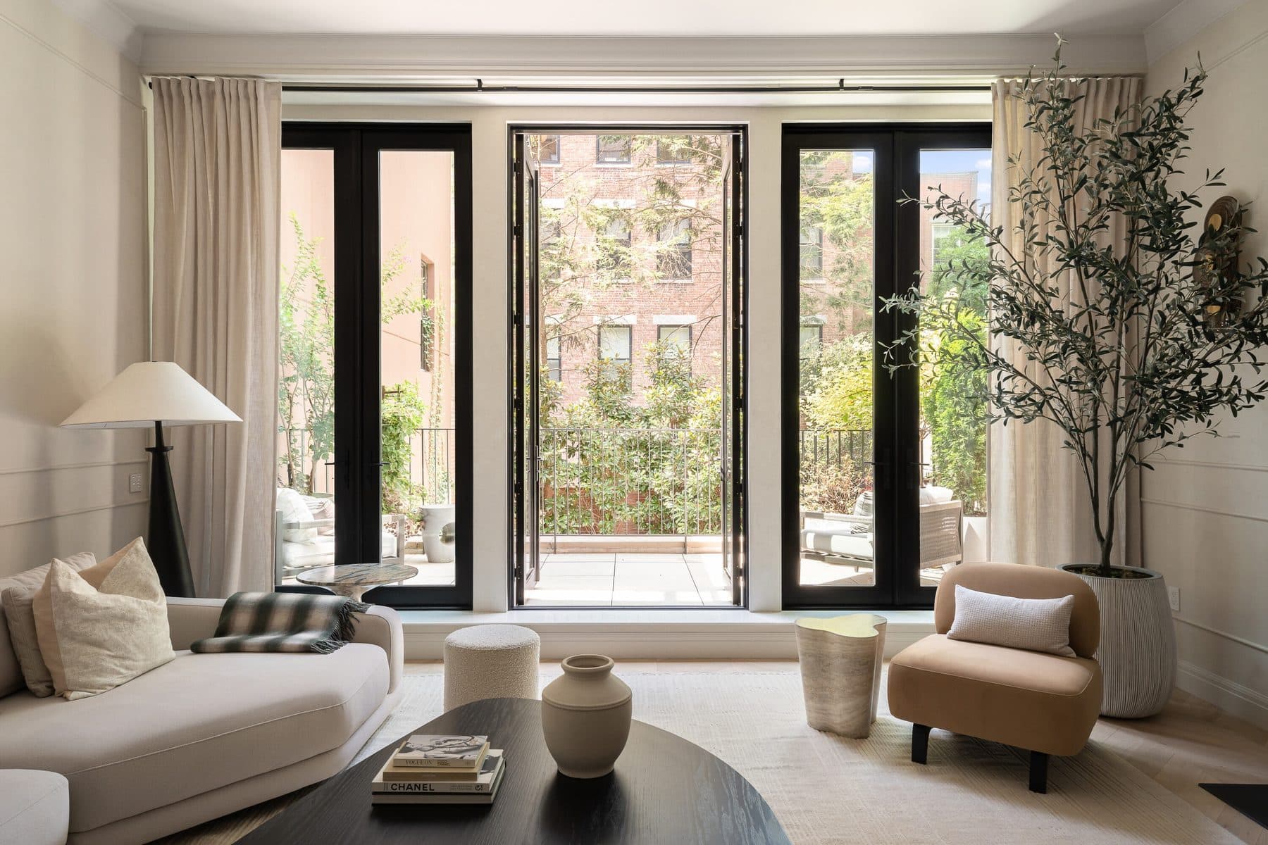 34 West 12th Street — photo 4