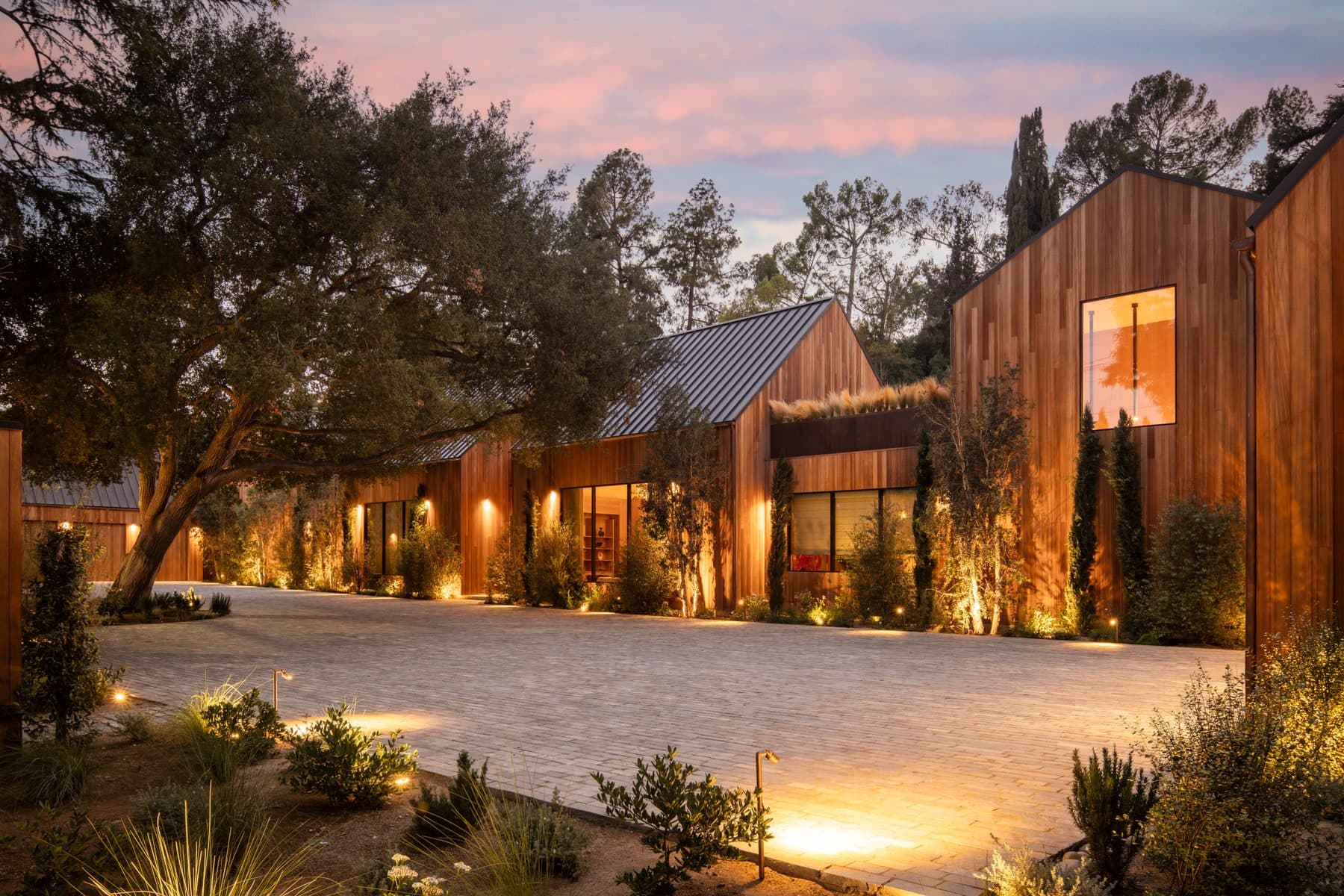 3405 Fryman Road, Studio City, CA 91604 — photo 1