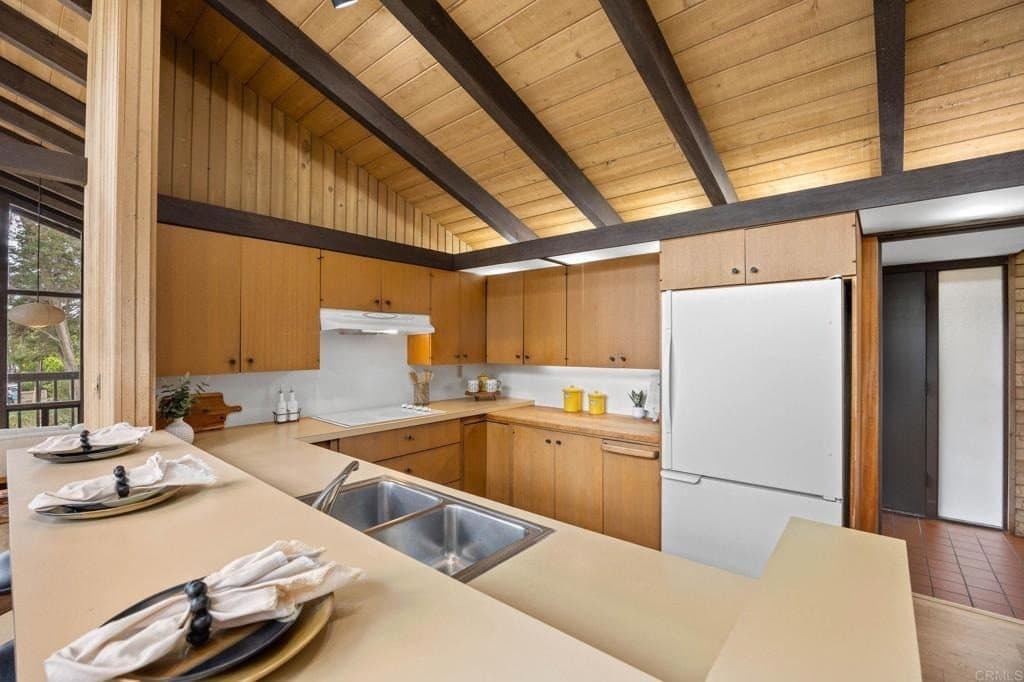 343 Serpentine Drive — photo 17