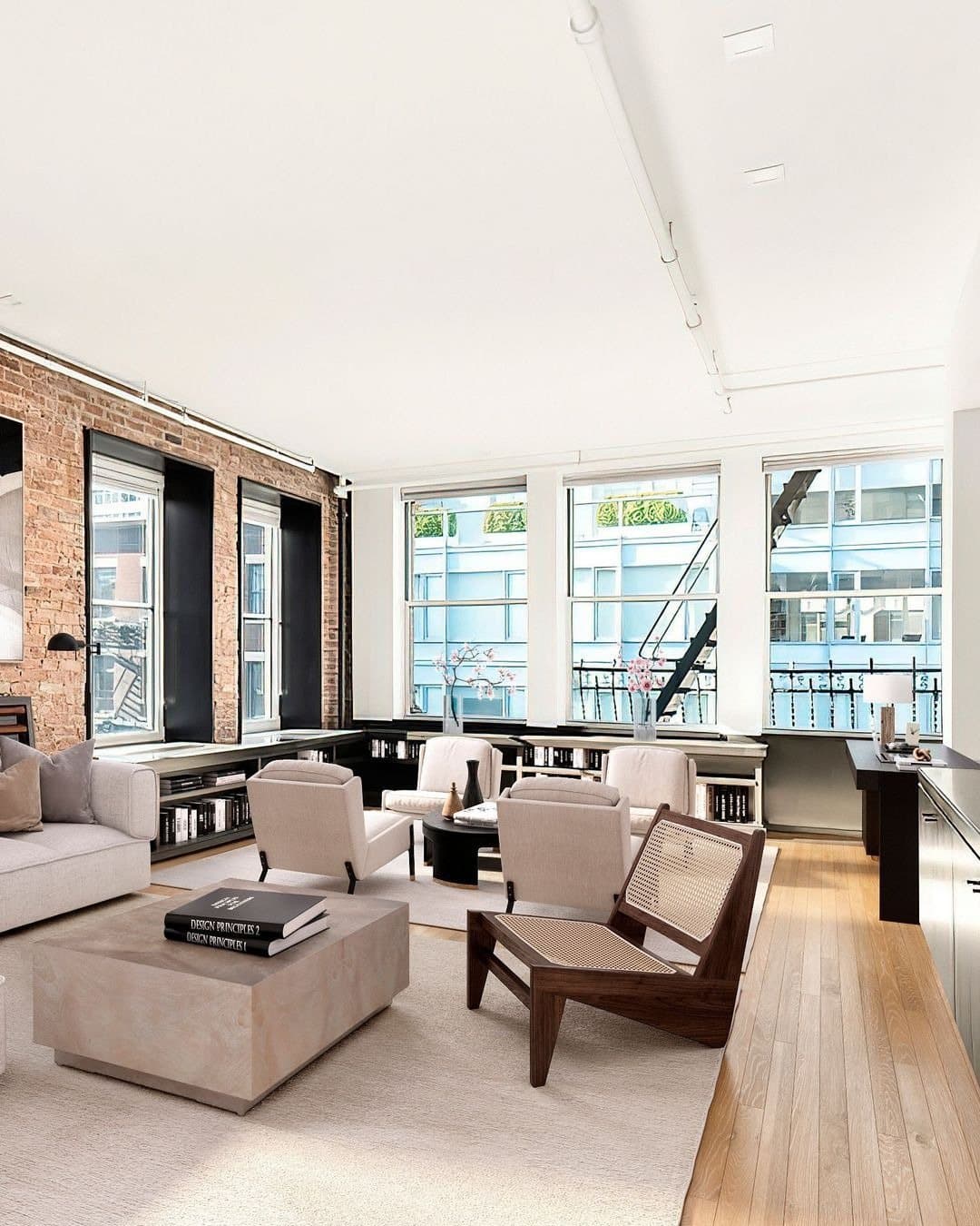 345 West Broadway — photo 4