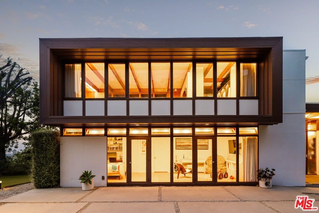 3499 Beverly Glen Blvd, Sherman Oaks, CA 91423 — photo 2
