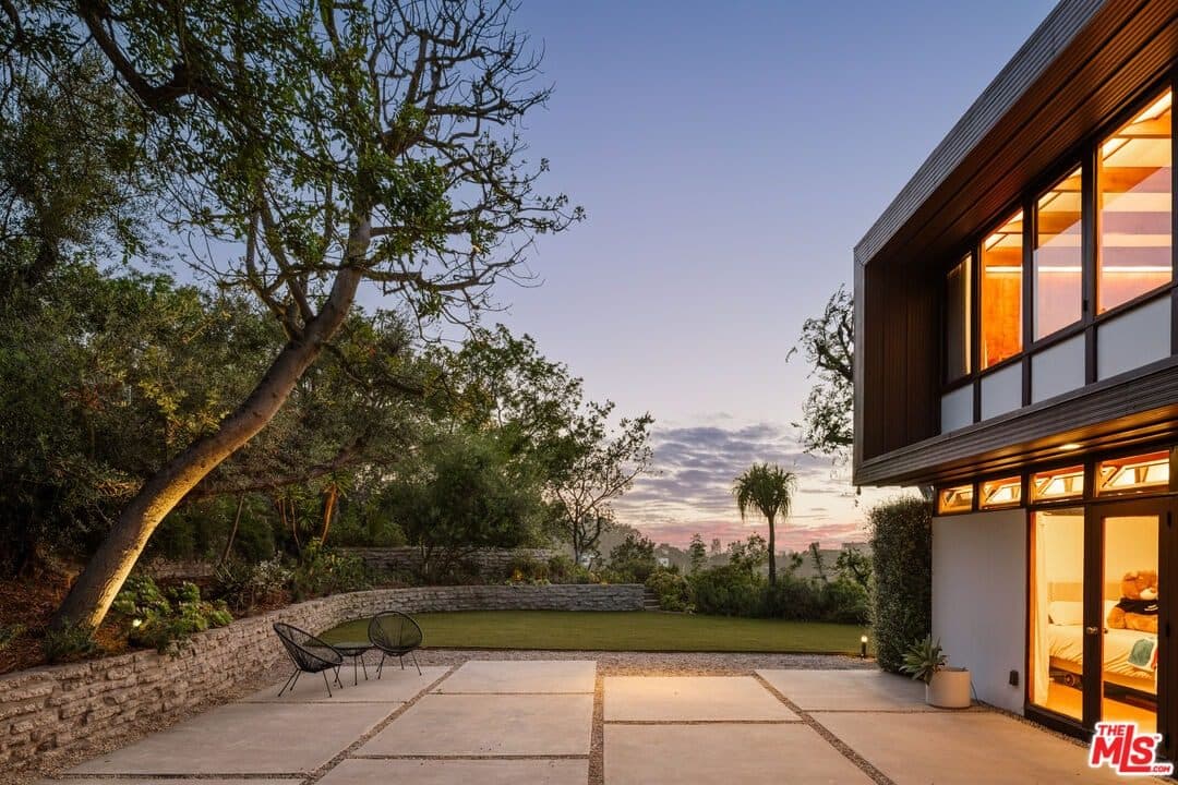 3499 Beverly Glen Blvd, Sherman Oaks, CA 91423 — photo 3