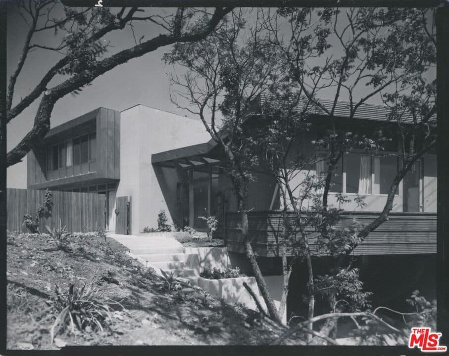 3499 Beverly Glen Blvd, Sherman Oaks, CA 91423 — photo 4