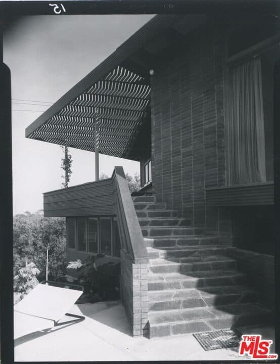 3499 Beverly Glen Blvd, Sherman Oaks, CA 91423 — photo 6