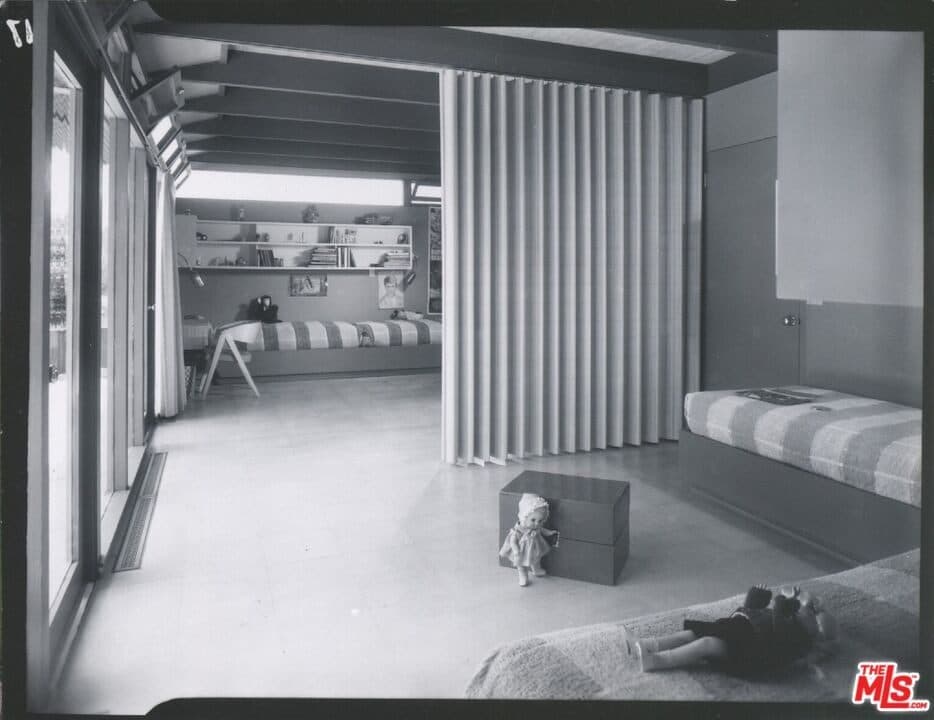 3499 Beverly Glen Blvd, Sherman Oaks, CA 91423 — photo 24