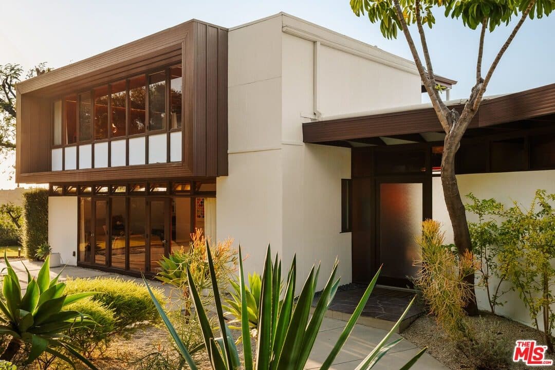 3499 Beverly Glen Blvd, Sherman Oaks, CA 91423 — photo 26
