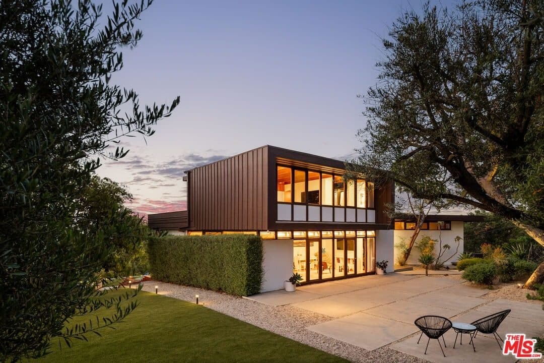 3499 Beverly Glen Blvd, Sherman Oaks, CA 91423 — photo 29
