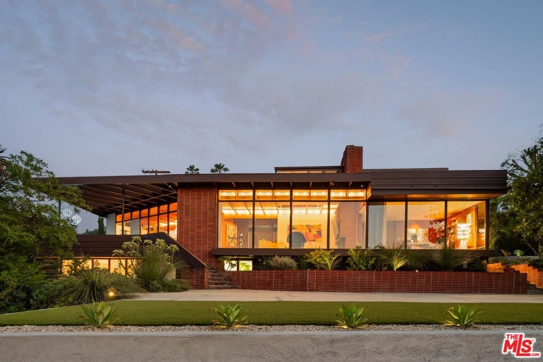 3499 Beverly Glen Blvd, Sherman Oaks, CA 91423 — photo 30