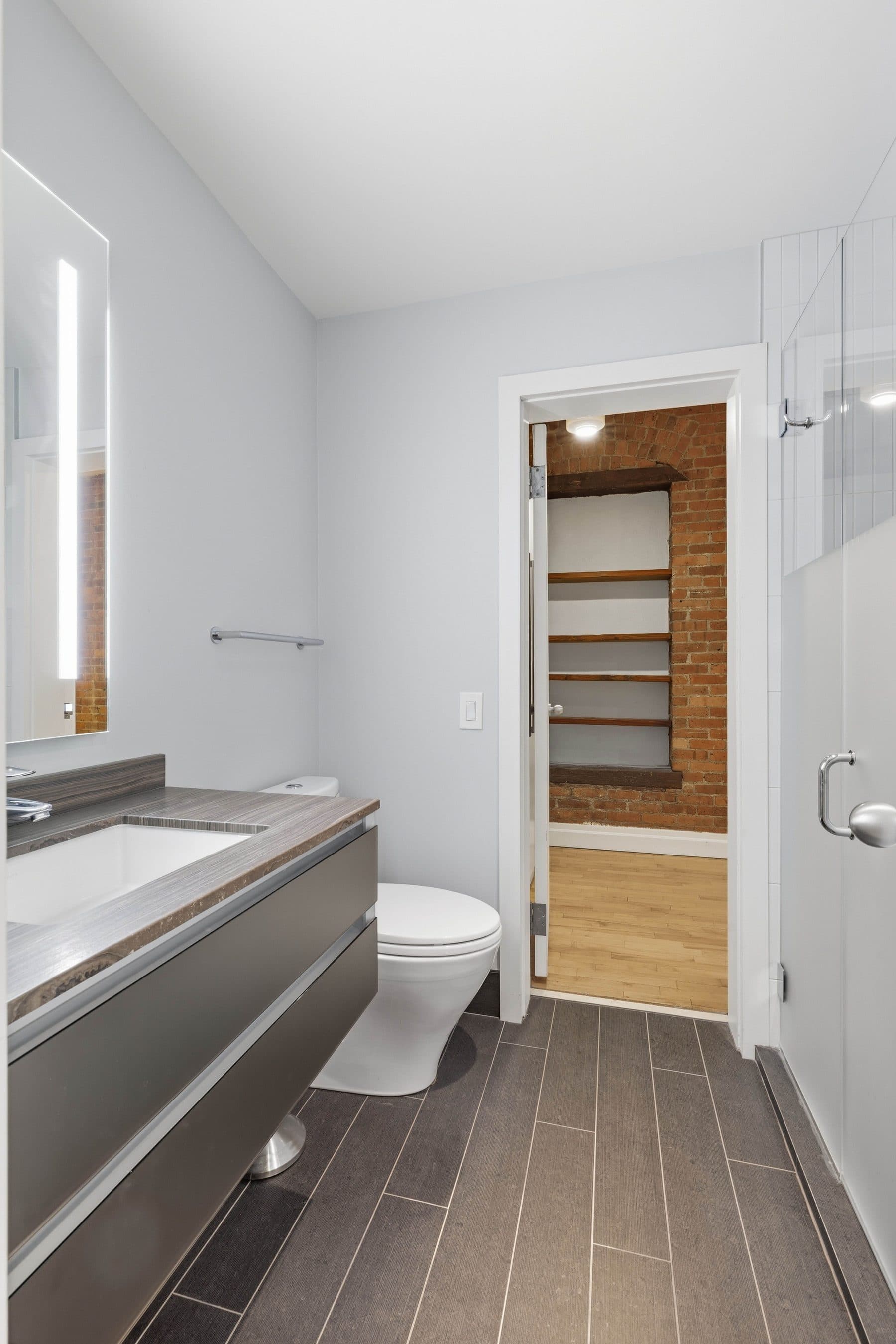 35 Bethune Street — photo 13