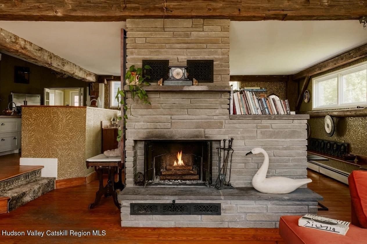 35 Van Wagner Road — photo 9