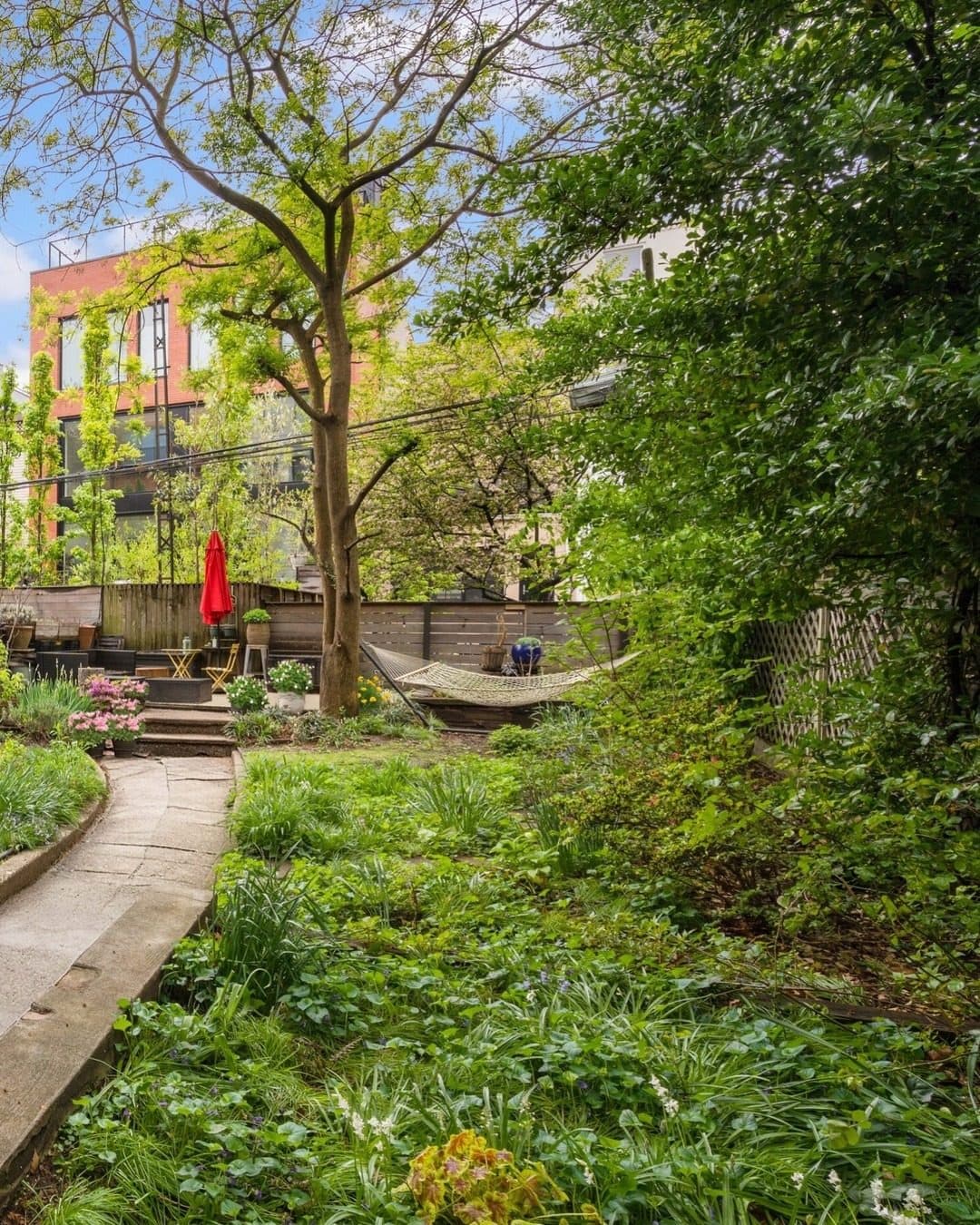 38 Douglass Street — photo 3